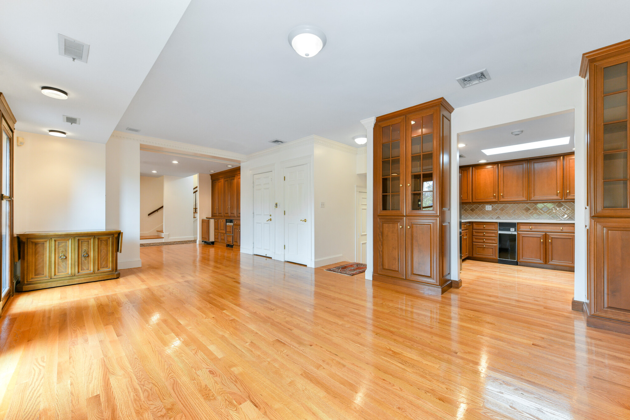 218 Commonwealth Ave, Back Bay