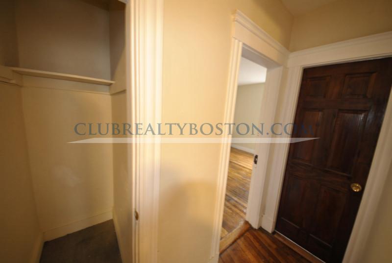 244 Kelton St, Allston