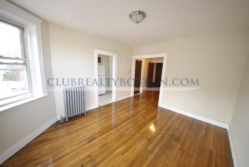 244 Kelton St, Allston