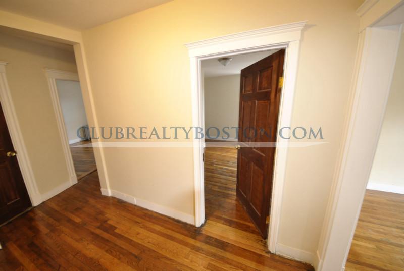 244 Kelton St, Allston