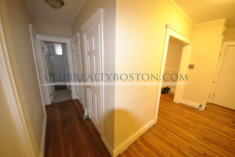 244 Kelton St, Allston