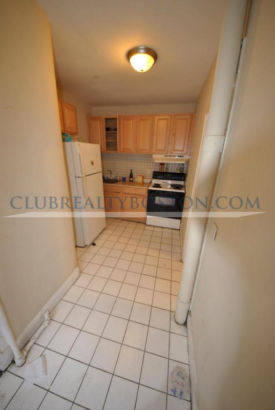 244 Kelton St, Allston