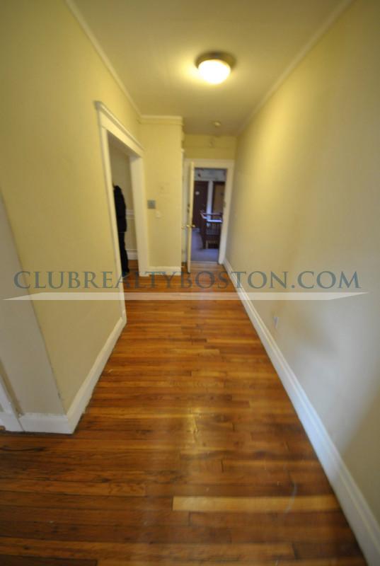 244 Kelton St, Allston