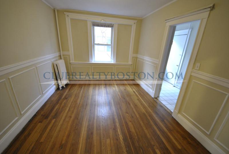 244 Kelton St, Allston