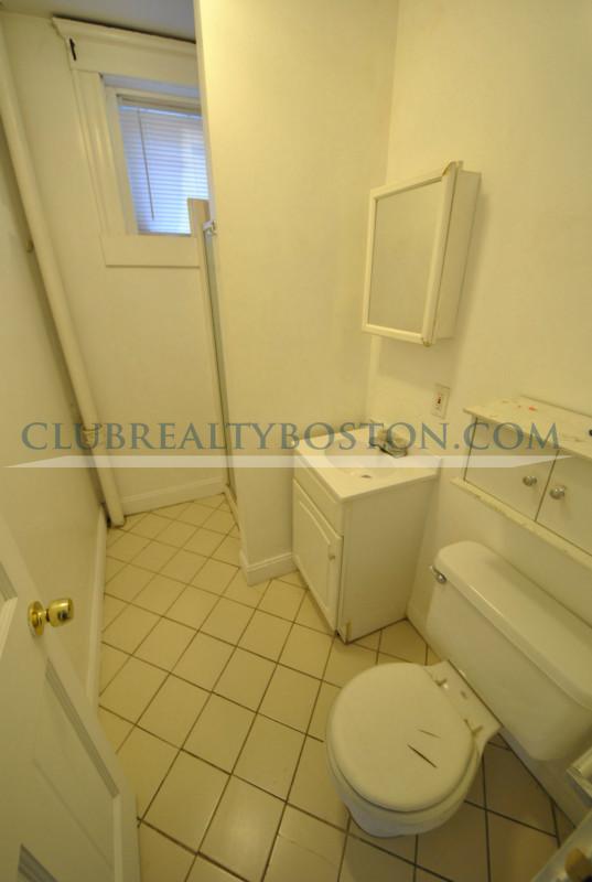 244 Kelton St, Allston