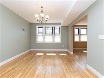 5 bed, 2.5 bath apartment for rent at 2021 Commonwealth Ave Unit C, Brighton — photo 22 of 28