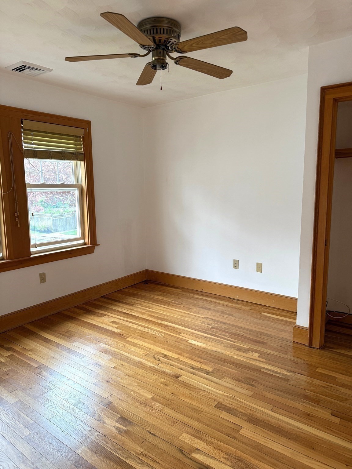 Photos of apartment on Rendall Pl.,Melrose MA 02176