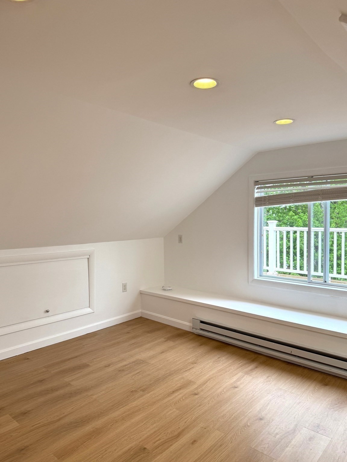 Photos of apartment on Rendall Pl.,Melrose MA 02176
