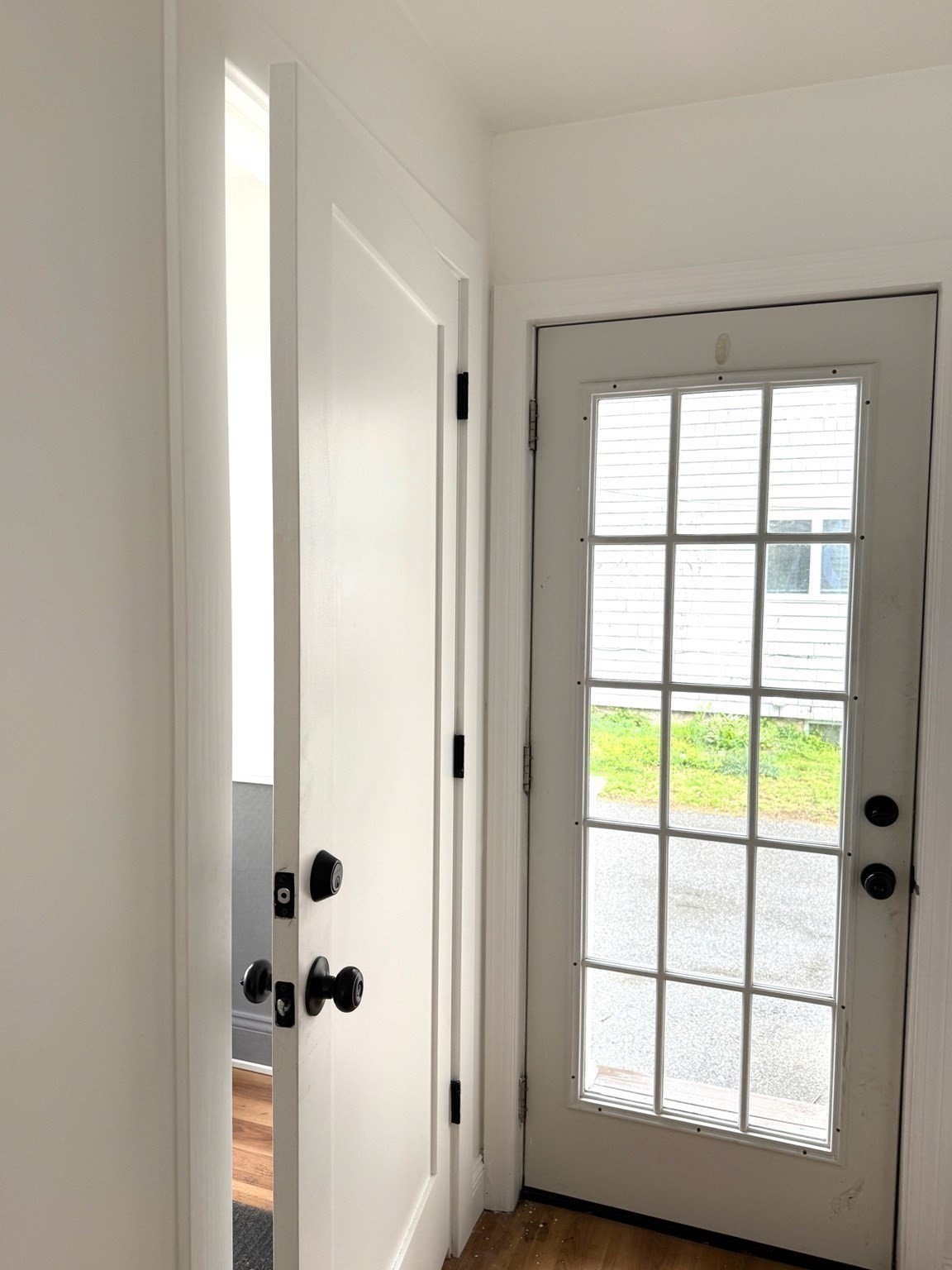 Photos of apartment on Rendall Pl.,Melrose MA 02176