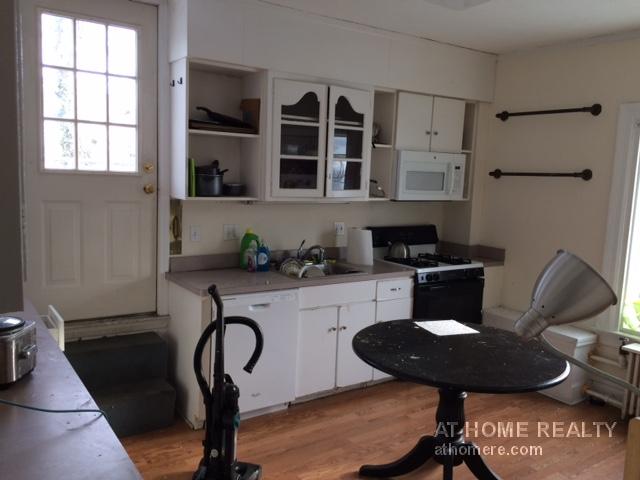 77 Thorndike St, Coolidge Corner