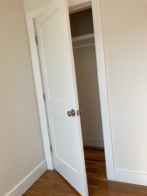 317 Summit, Brighton