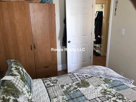 273 Paris St, East Boston