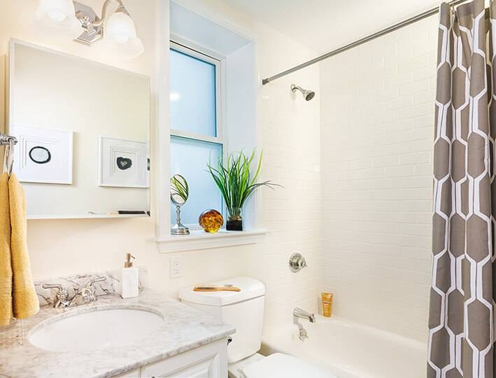 Photos of apartment on Massachusetts Ave.,Cambridge MA 02138