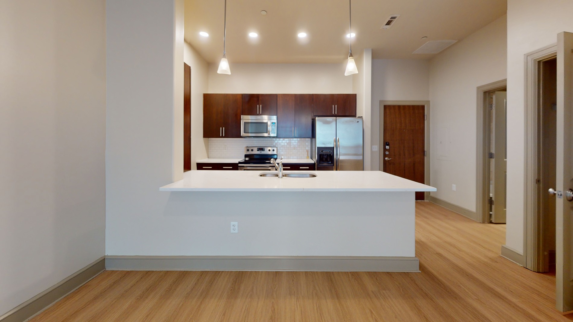 Photo 3 of 300 2nd Ave. Unit 1146