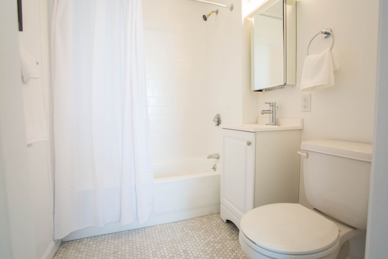 Photo 4 of 50 Franklin St. Unit 323