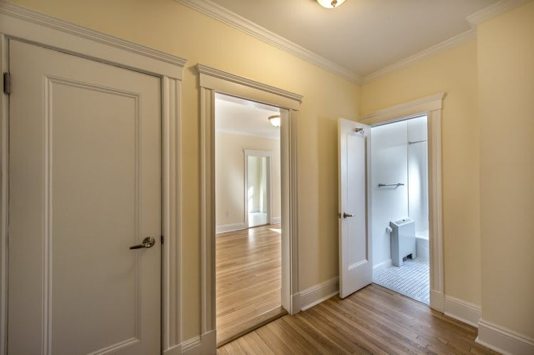 Photos of apartment on Massachusetts Ave.,Cambridge MA 02138