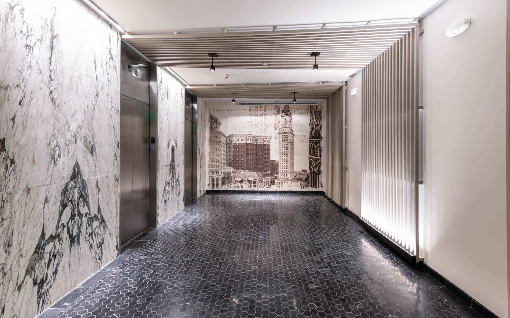 1 India St, Downtown