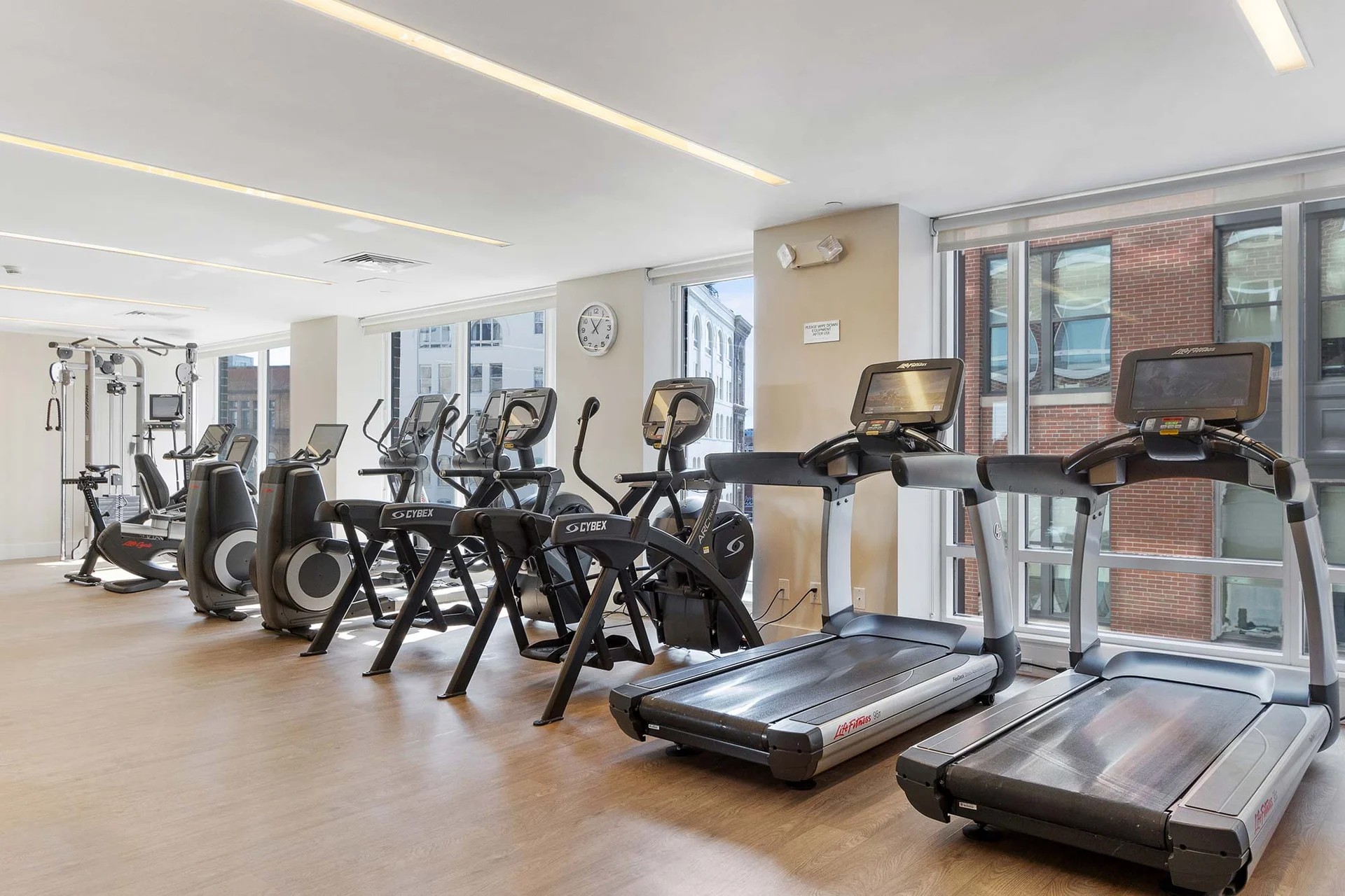 Photos of apartment on Clarendon St.,Boston MA 02116