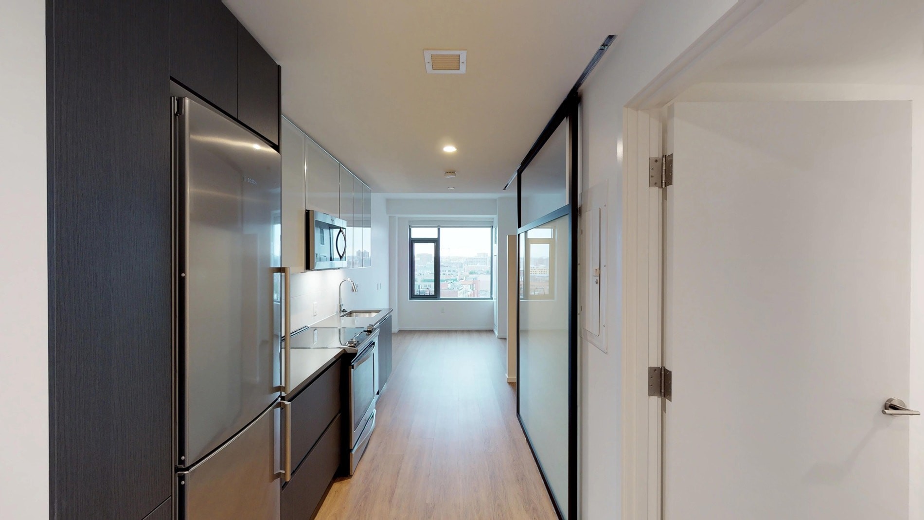 Studio bed, 1 bath apartment for rent at 345 Harrison Ave Unit 1063, South End — photo 3 of 51