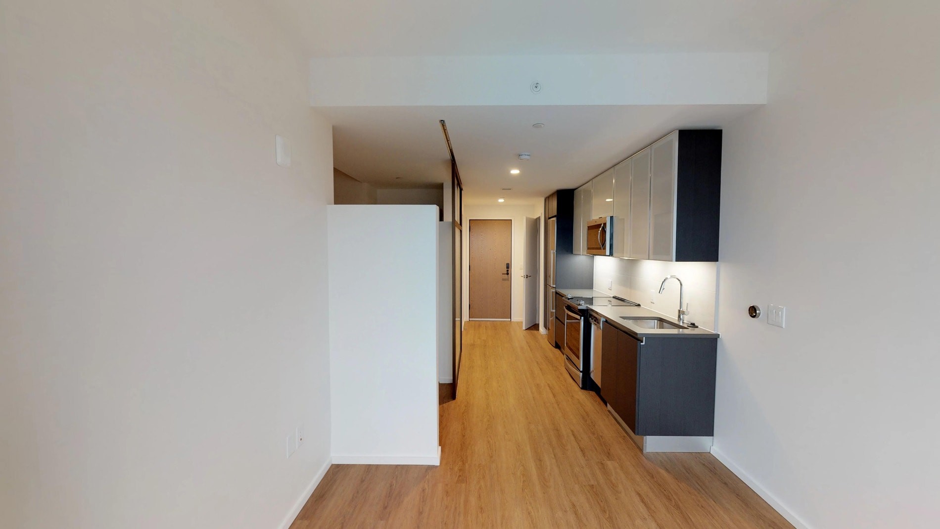 Studio bed, 1 bath apartment for rent at 345 Harrison Ave Unit 1063, South End — photo 5 of 51