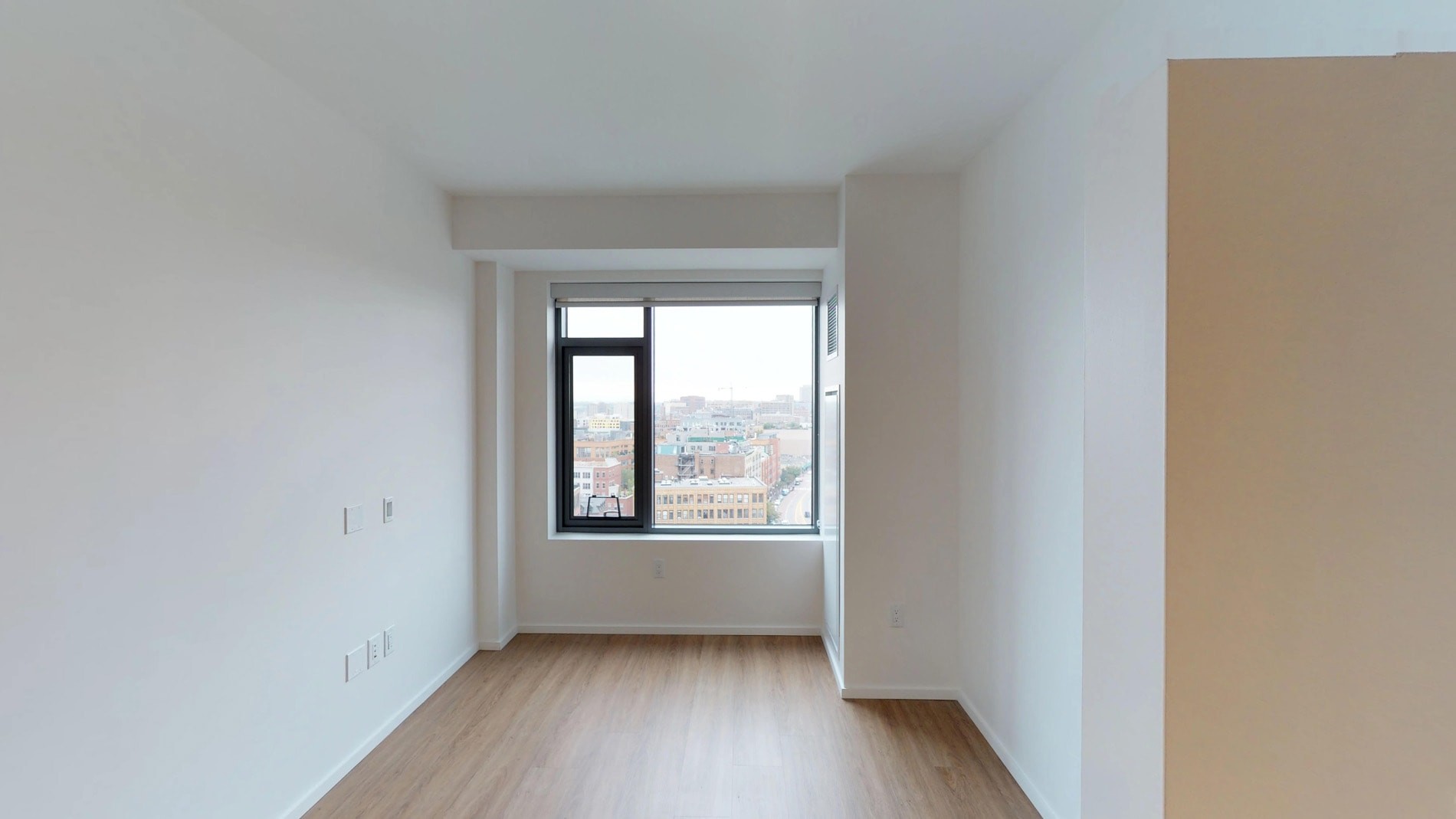 Studio bed, 1 bath apartment for rent at 345 Harrison Ave Unit 1063, South End — photo 4 of 51