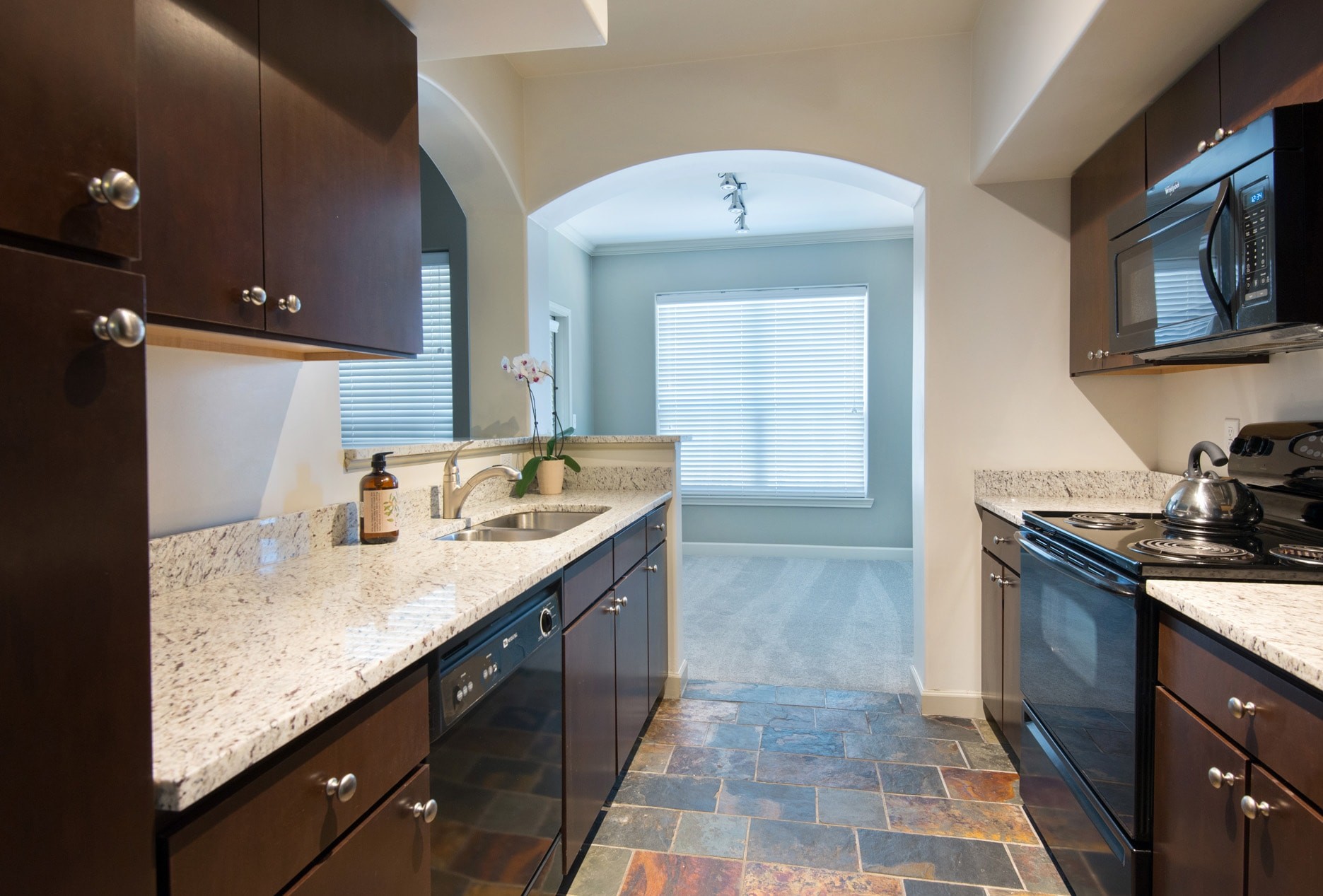 400 Foxborough Blvd, Foxborough