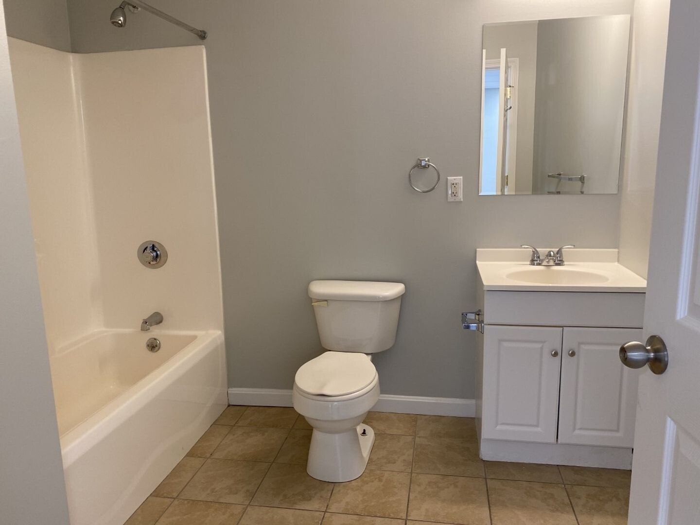 Photo 7 of 50 Franklin St. Unit 203