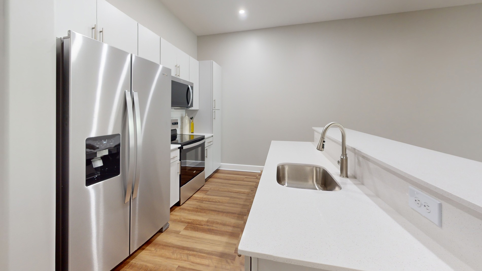 Photo 3 of 300 2nd Ave. Unit 2106