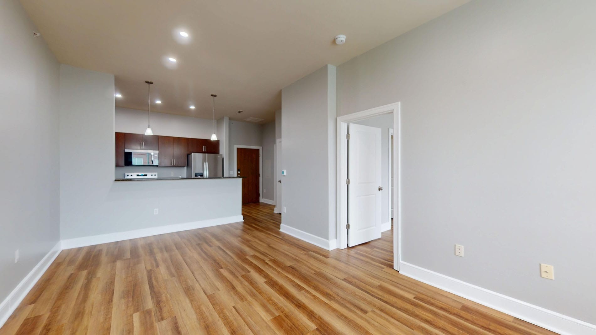 Photo 4 of 300 2nd Ave. Unit 3164