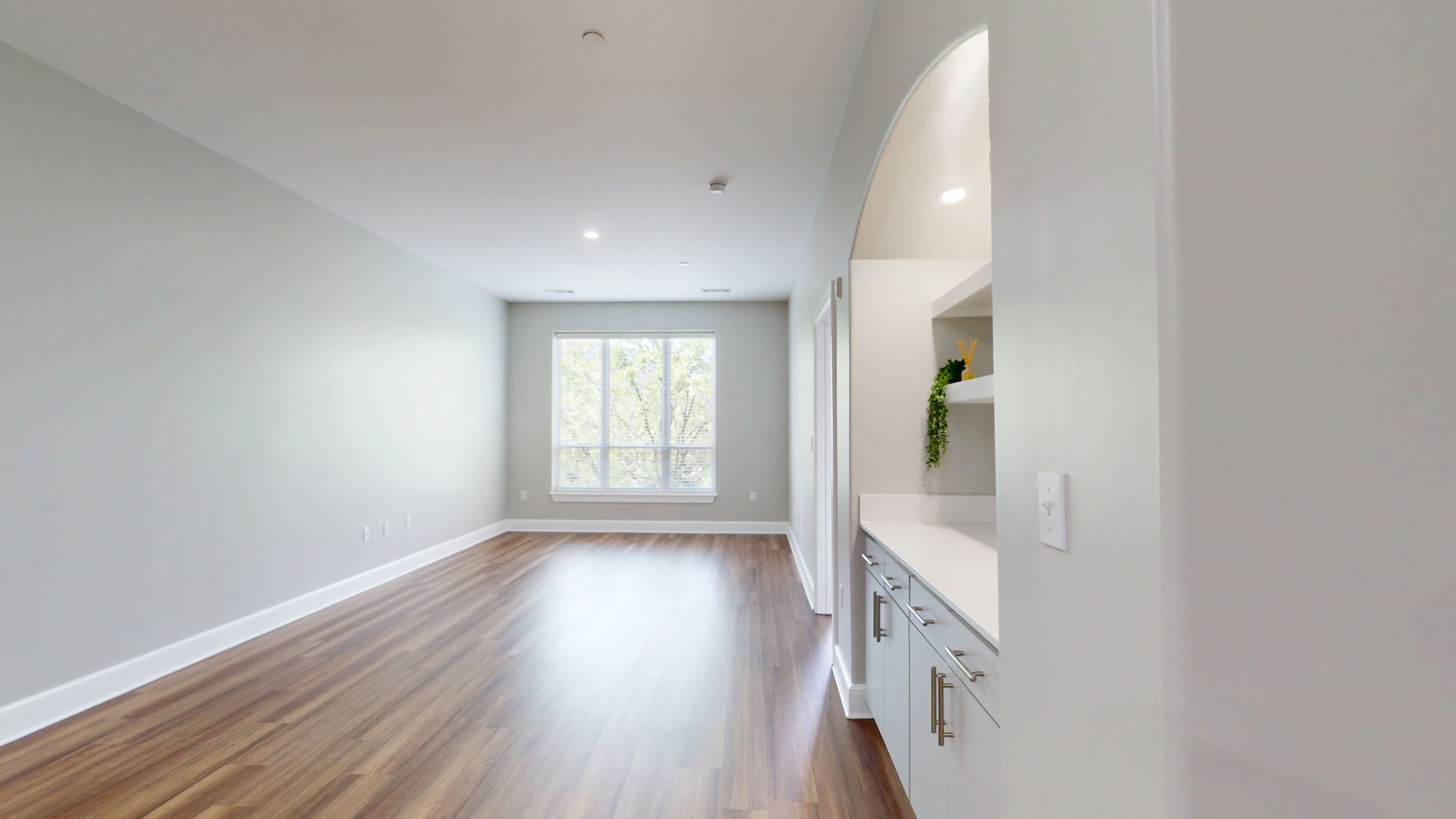 Photo 4 of 300 2nd Ave. Unit 2106