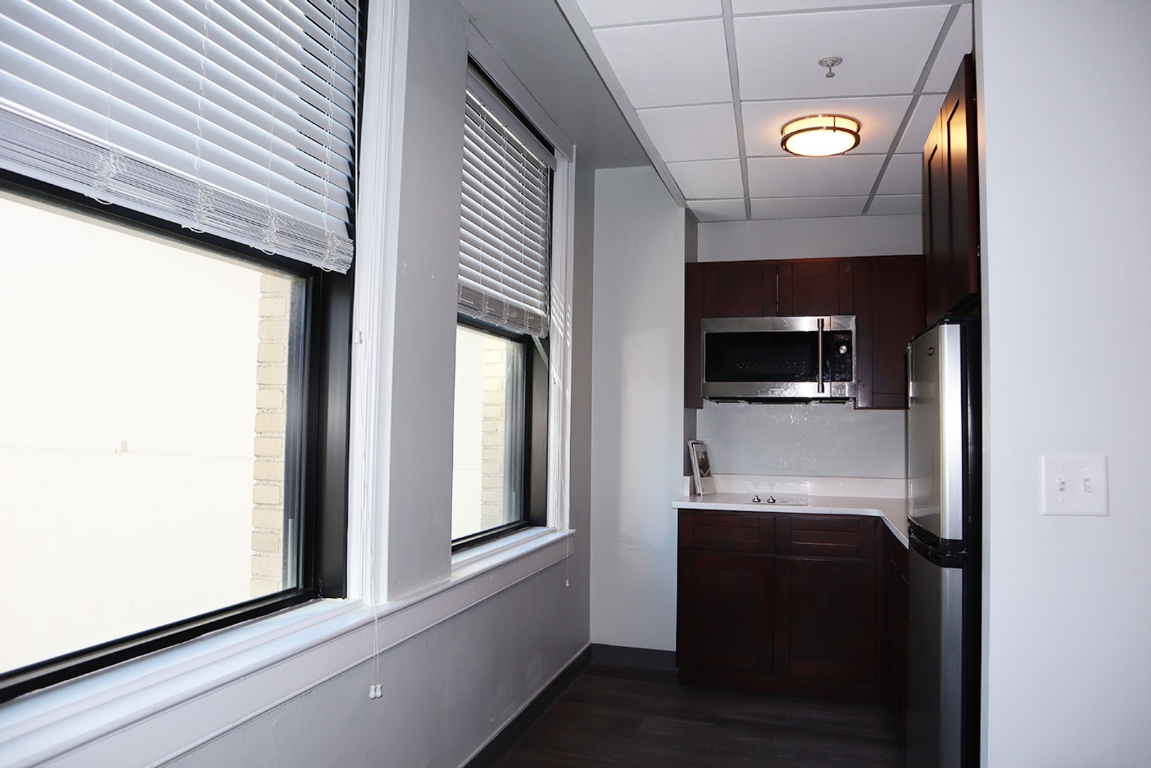 Photo 4 of 507 Main St. Unit 809