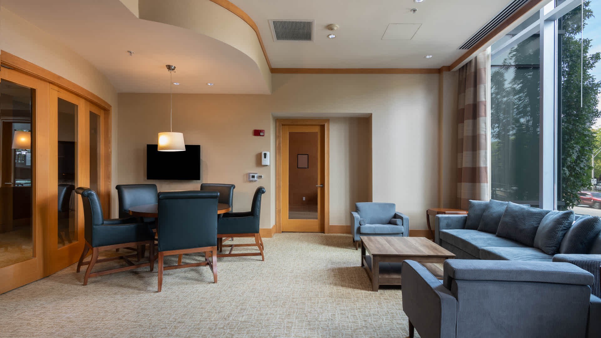 Photos of apartment on Emerson Pl.,Boston MA 02114