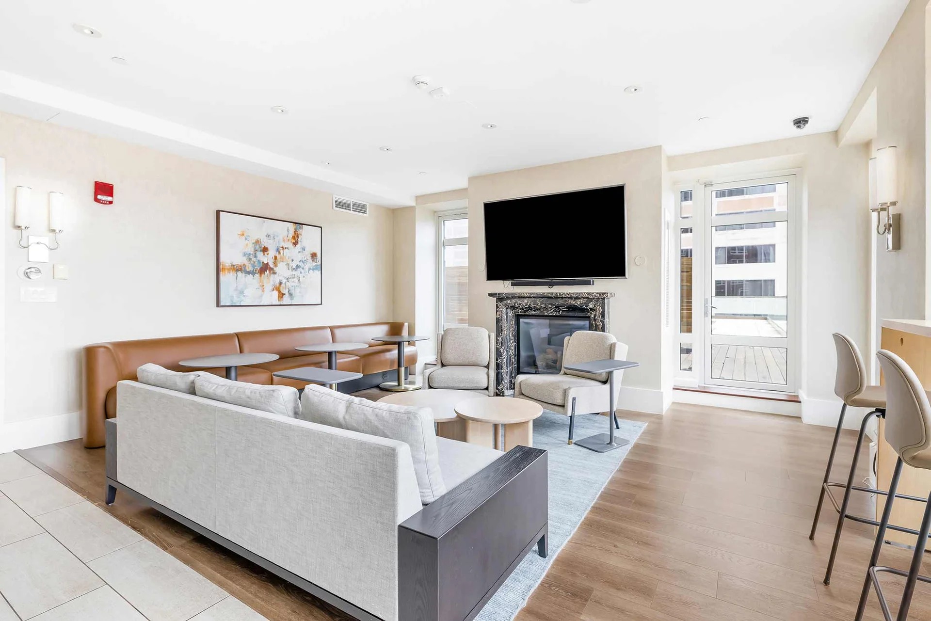 Photos of apartment on Clarendon St.,Boston MA 02116