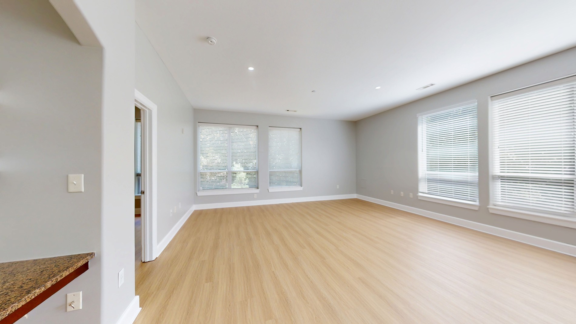 Photo 5 of 300 2nd Ave. Unit 2177
