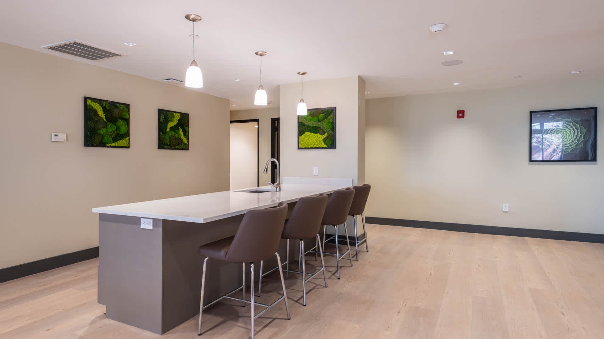 Photos of apartment on Watertown St.,Watertown MA 02472