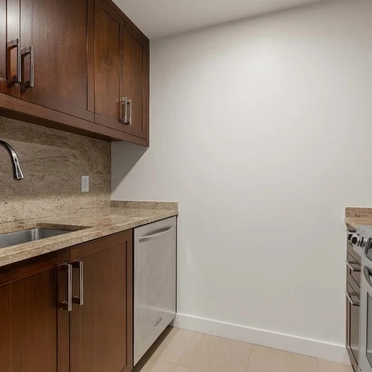 135 Clarendon St. - Back Bay