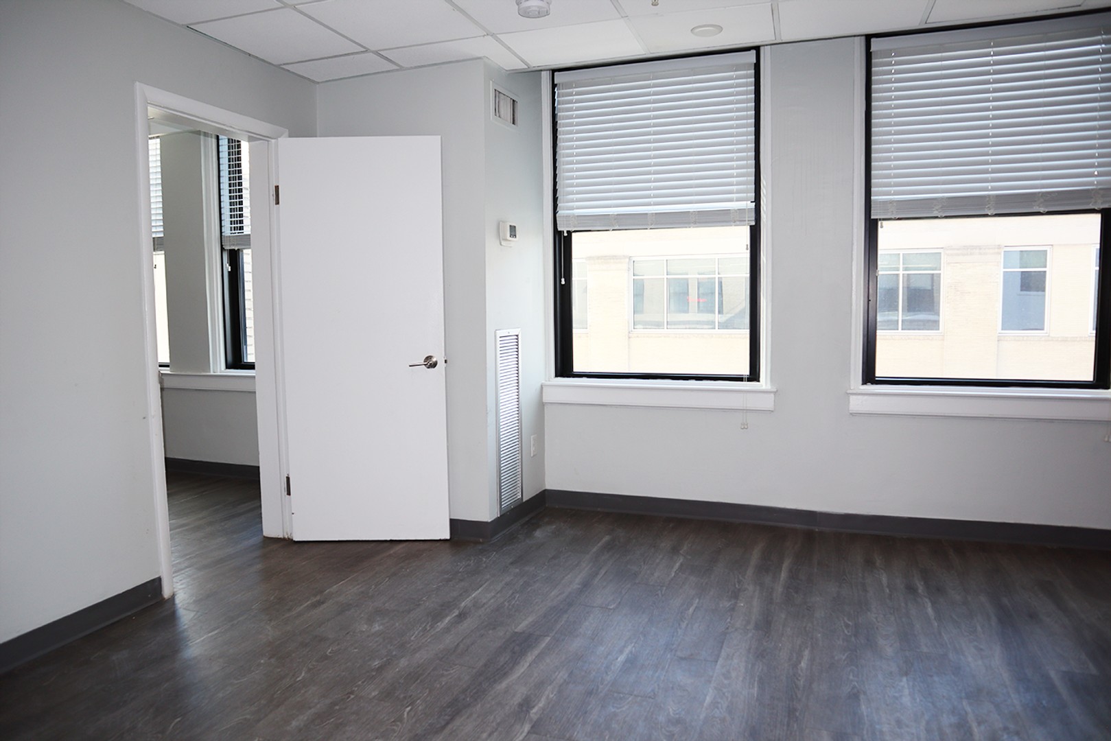 Photo 8 of 507 Main St. Unit 809
