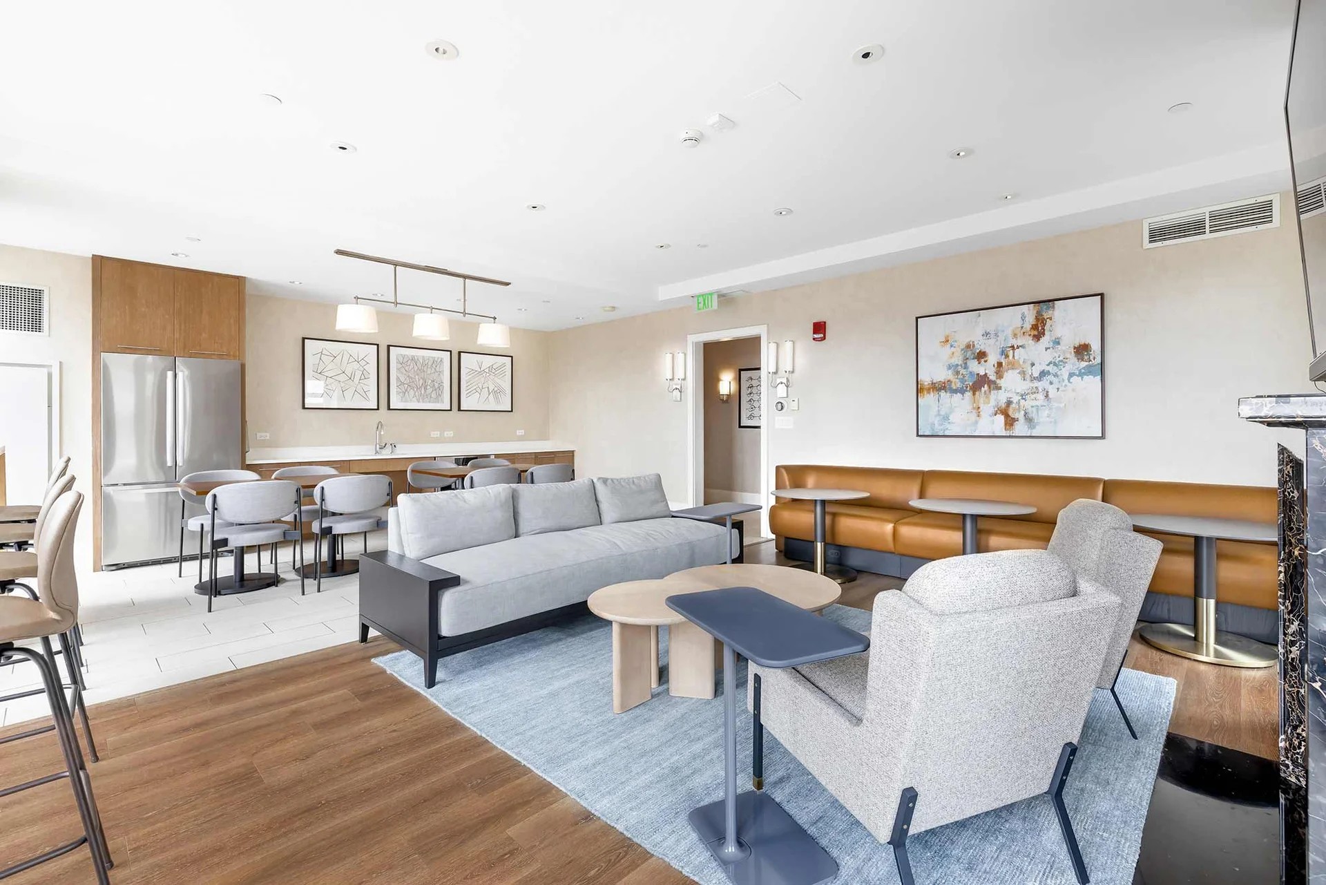 Photos of apartment on Clarendon St.,Boston MA 02116