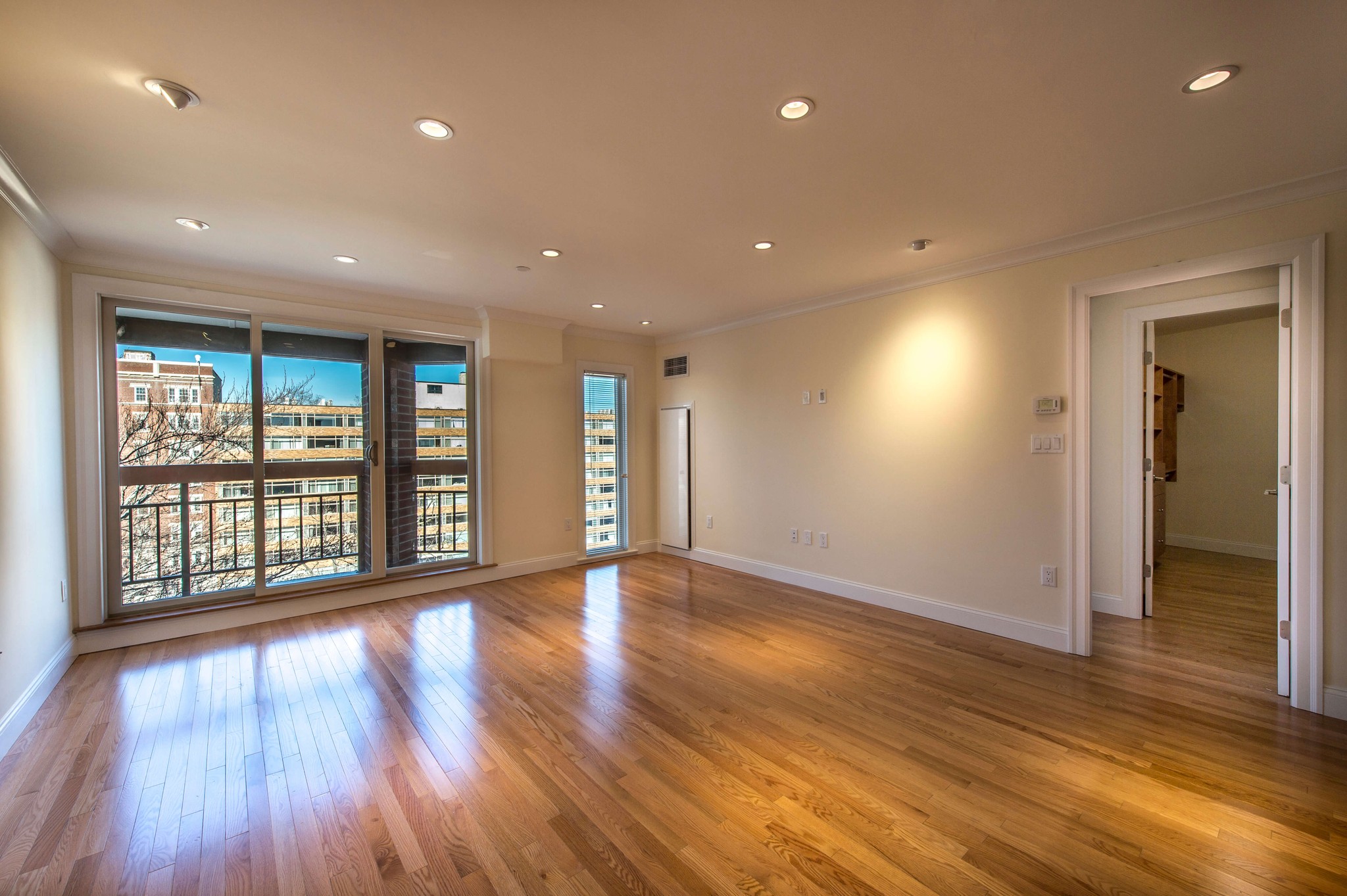 Photos of apartment on Beacon St.,Brookline MA 02246