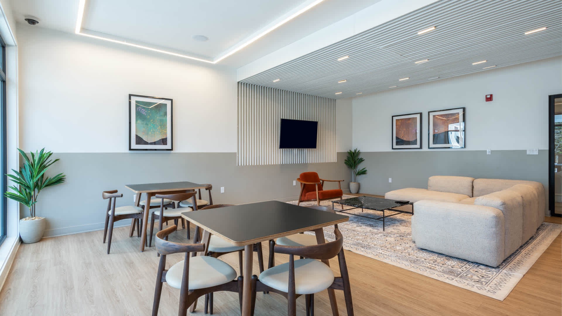 Photos of apartment on Ricciuti Dr.,Quincy MA 02169