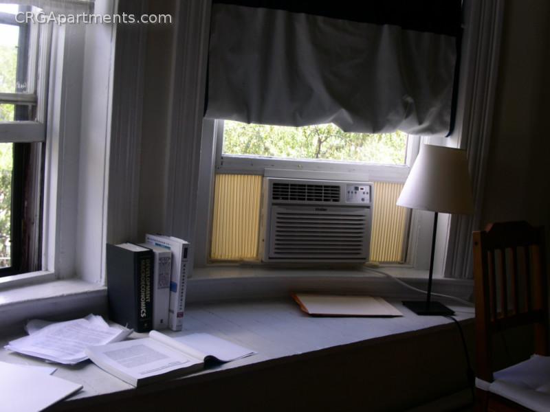 114 Willow St, Wellington-Harrington