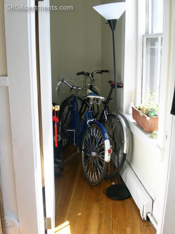 114 Willow St, Wellington-Harrington