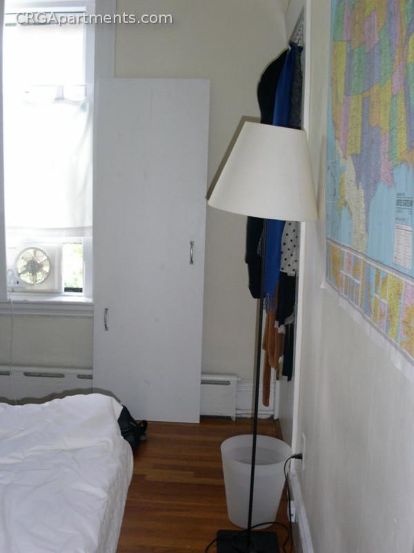 114 Willow St, Wellington-Harrington