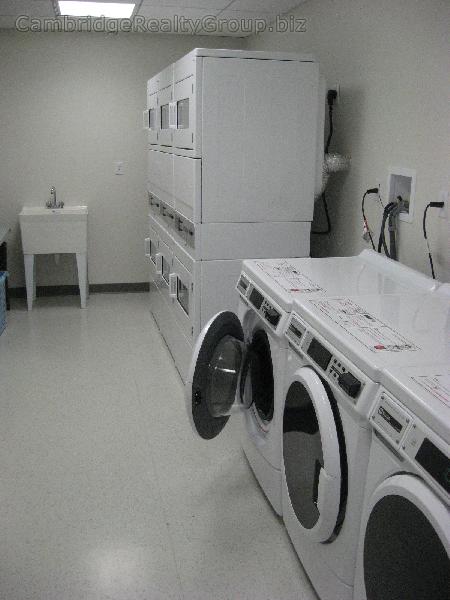 601 Albany St, South End