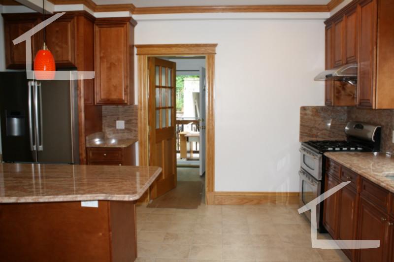 124 Columbia St, Coolidge Corner