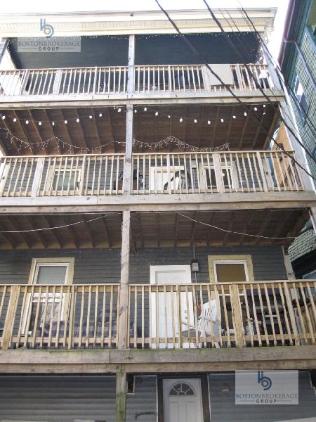 61 Hillside St, Mission Hill