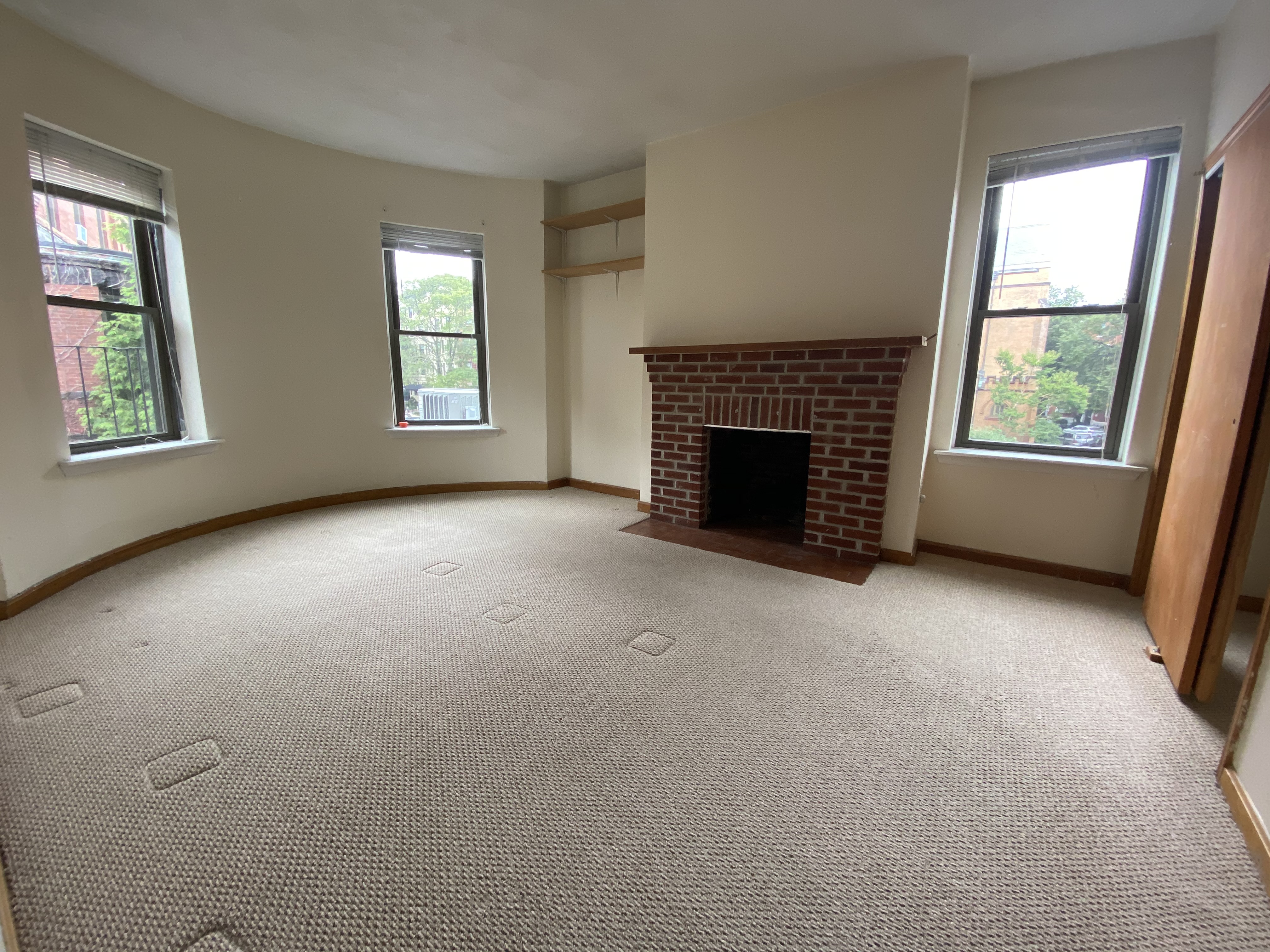 2 bed, 1.5 bath apartment for rent at 54 Gainsborough St Unit 2, Fenway — photo 6 of 10