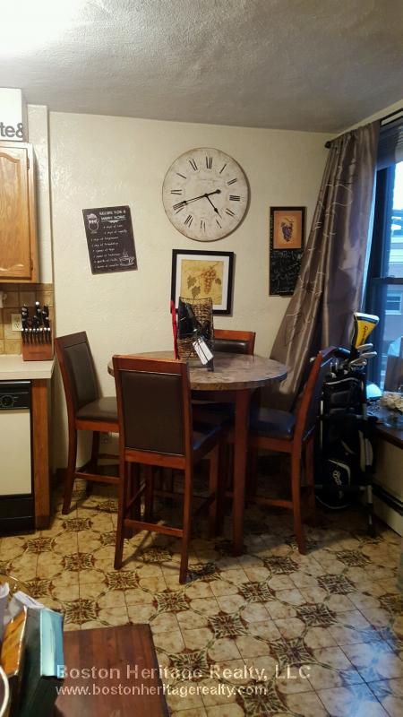 1 bed, 1 bath apartment for rent at 8 Westland Ave Unit 3, Fenway — photo 2 of 4