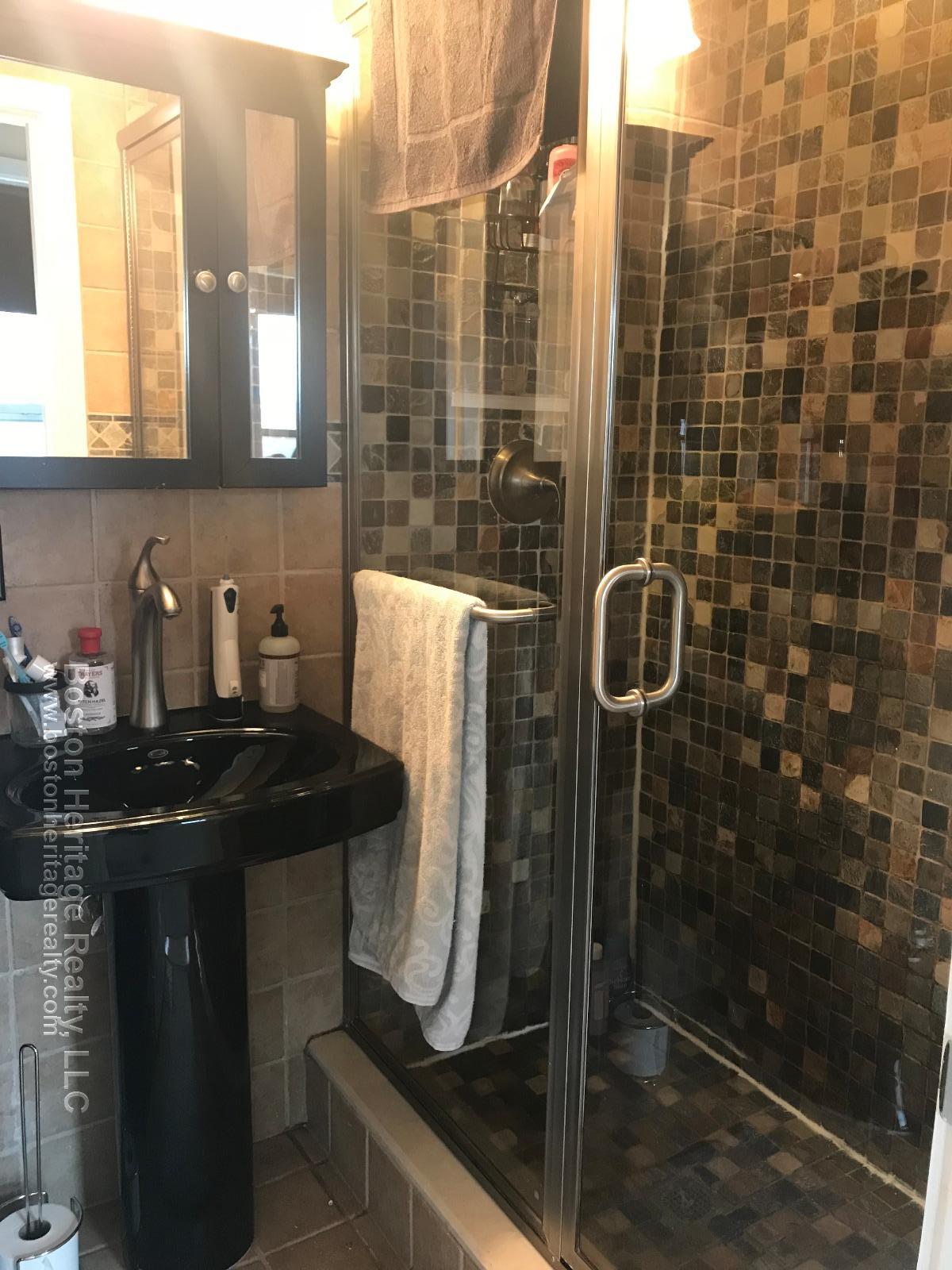 2 bed, 2 bath apartment for rent at 27 Saint Stephen St Unit 9, Fenway — photo 6 of 8