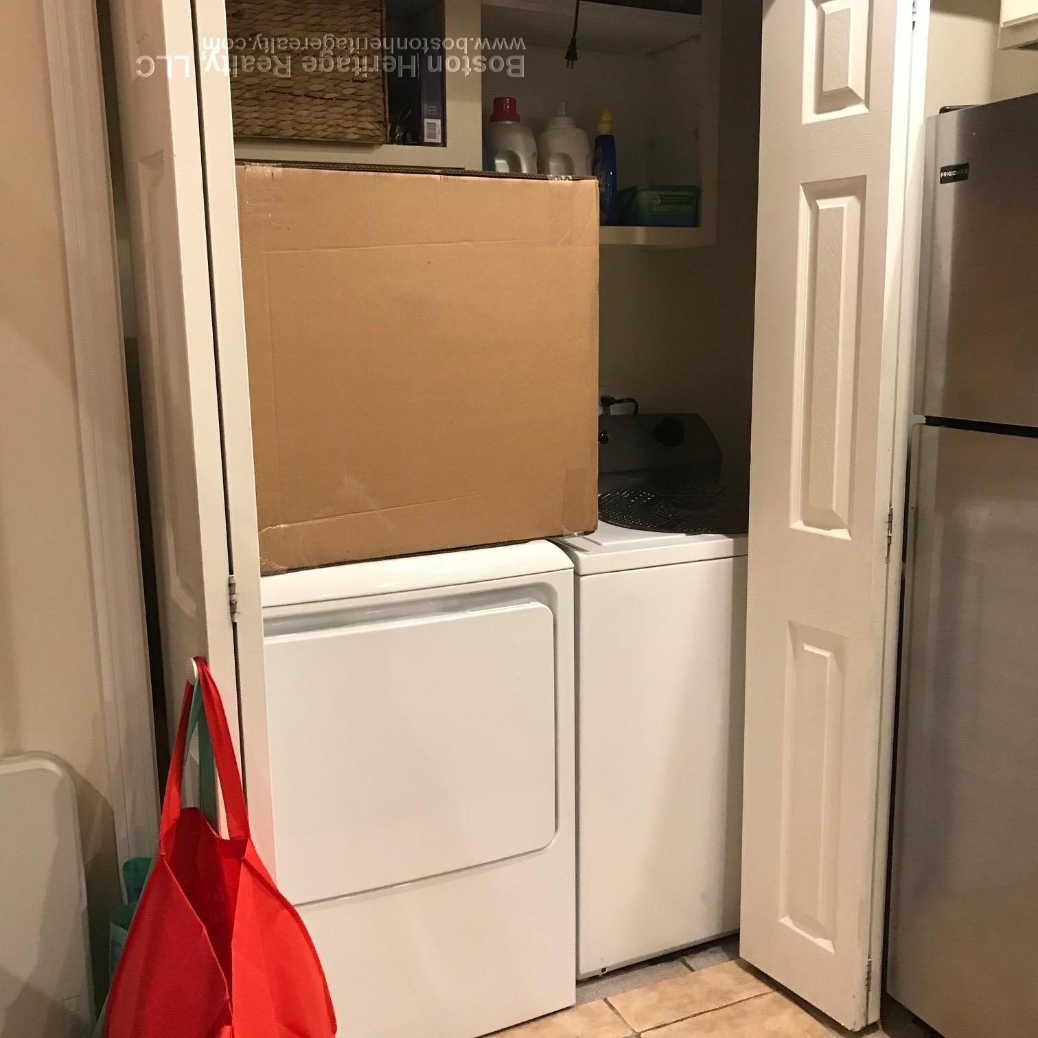 21 Symphony Rd, Fenway